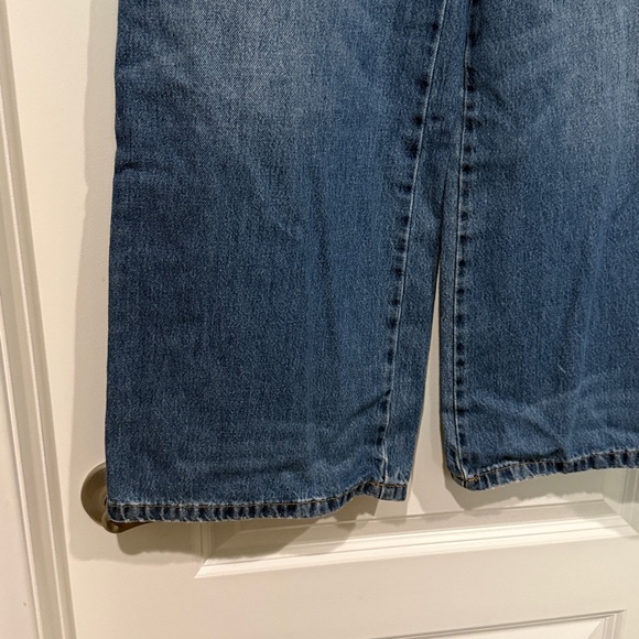 Cotton On Relaxed Wide-Leg Jeans - Picture 7 of 11
